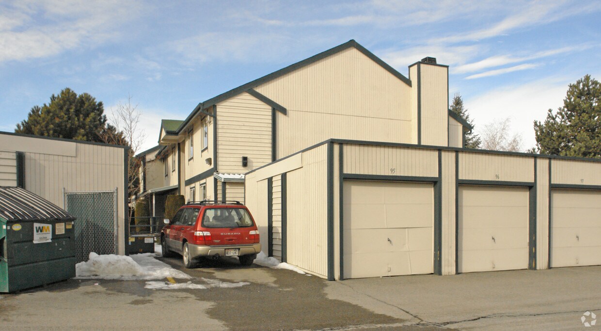 Cedar Chateau Estates Apartments Spokane, WA