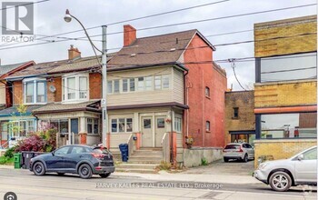 Building Photo - 1215-1215 Bathurst St