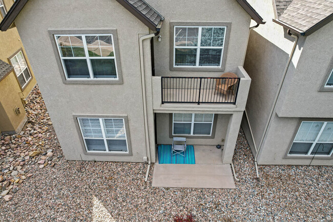 Building Photo - 4335 Alder Springs View f Colorado Springs...