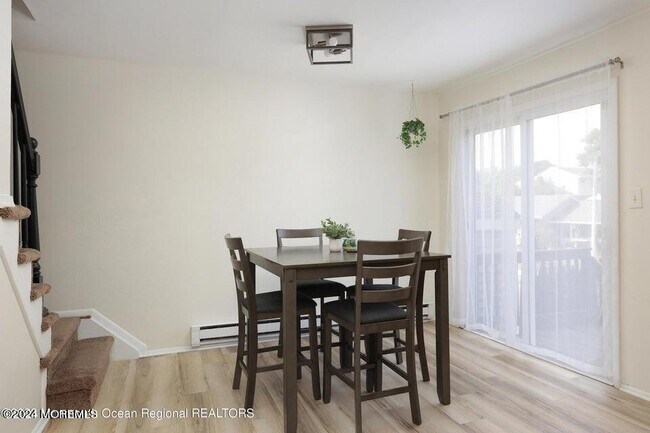 Building Photo - 30 Potomac Ct