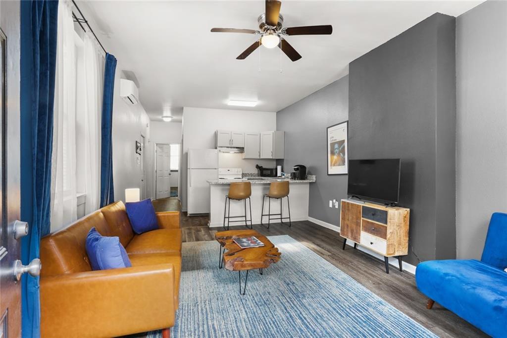 Foto principal - 1233 S Clark St