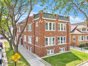 Building Photo - 2952 N Lavergne Ave