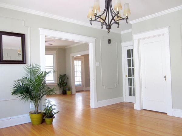 Building Photo - 27 Oakwood St