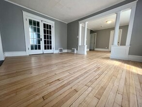 Building Photo - 3326 Fremont Ave N