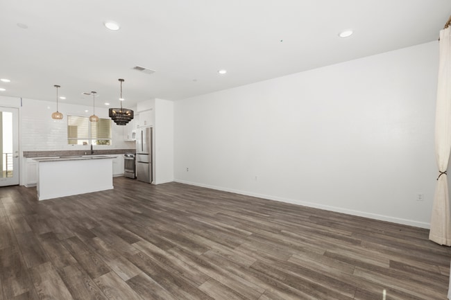 Foto del edificio - 5272 Beachfront Cove