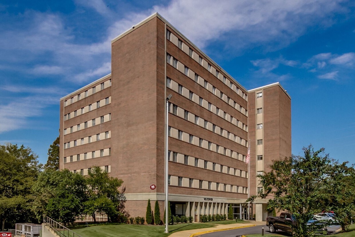WR Tower - 312 19th Ave