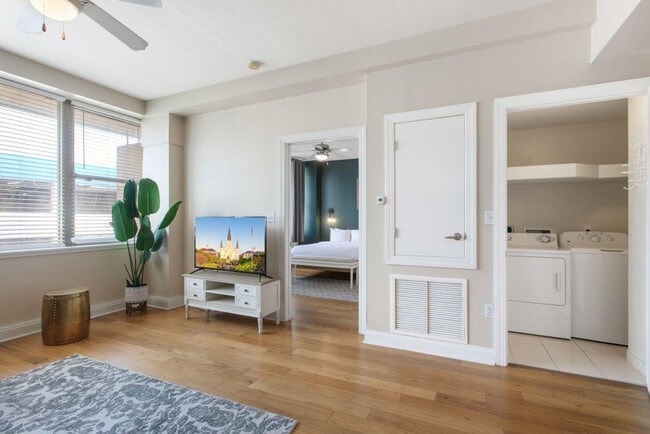 Foto del edificio - 925 Common St