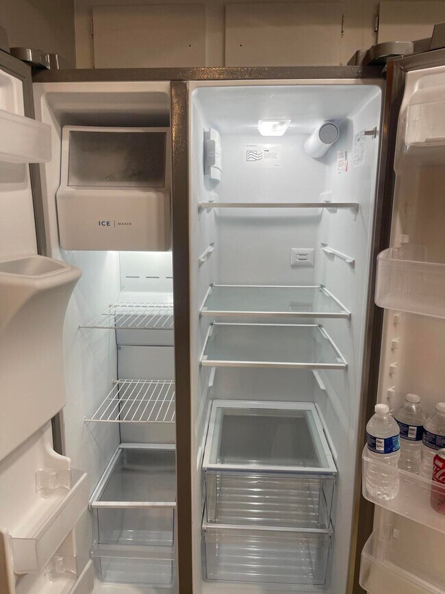 Foto del edificio - 6520 Chasewood Dr