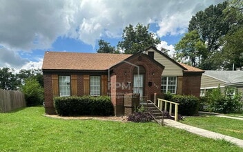 Building Photo - 3180 Crump Ave