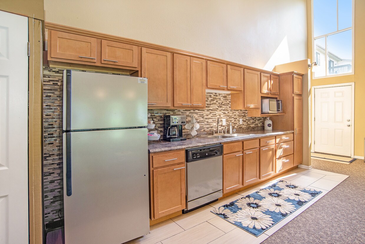 Sunflower Apartments Apartments 3114 Byron Ctr SW Wyoming, MI