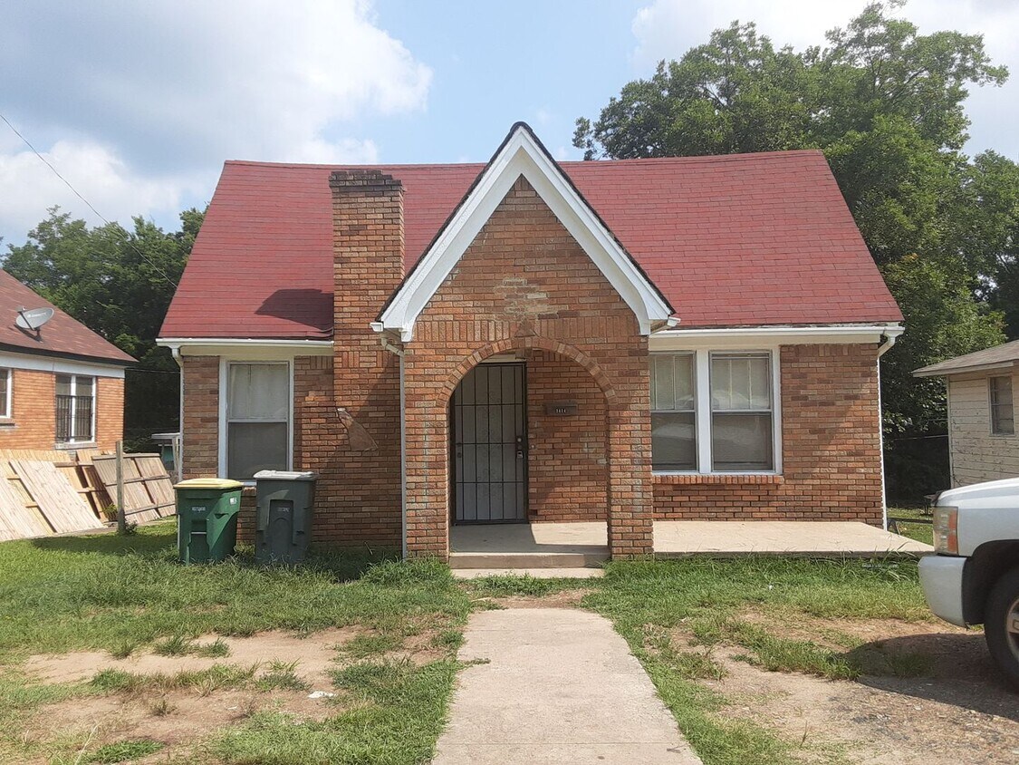 Primary Photo - 2Bedroom Home