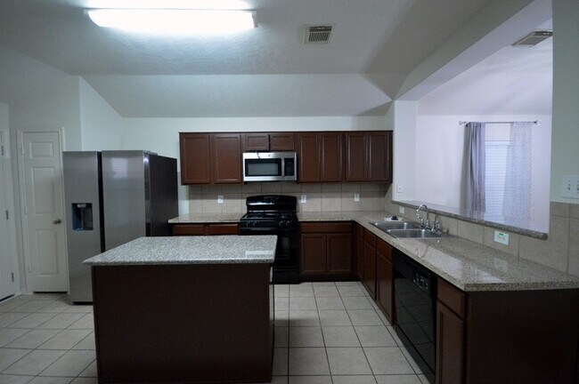 Foto del edificio - 22206 Hesse Ct