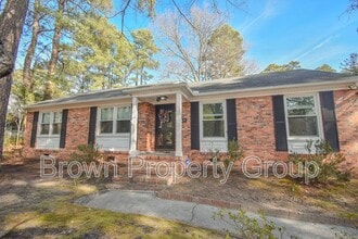 Building Photo - 2522 Mirror Lake Dr