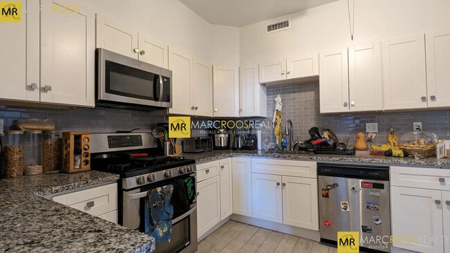 Building Photo - 1515 Commonwealth Ave