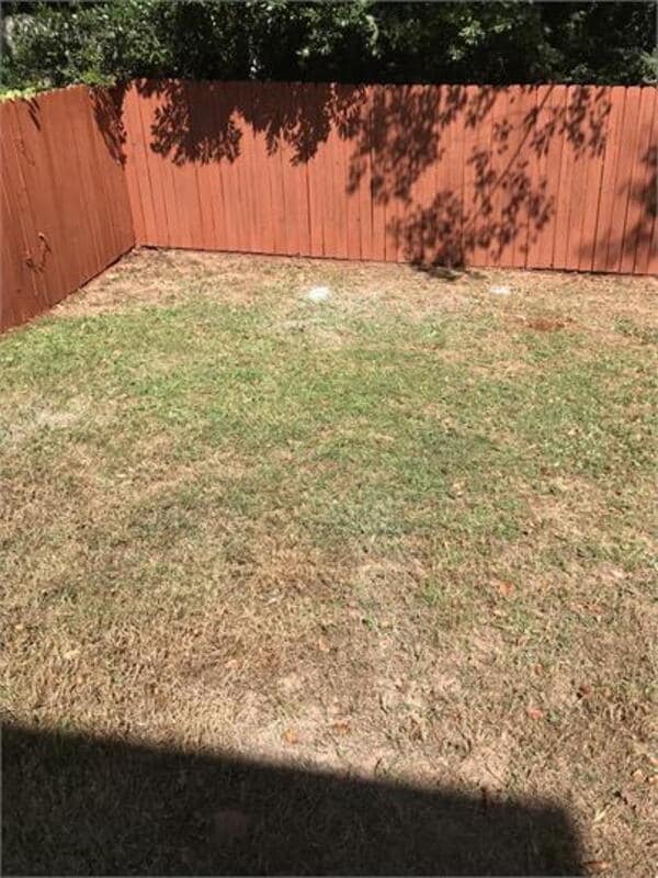 Building Photo - 5703 Wells Cir