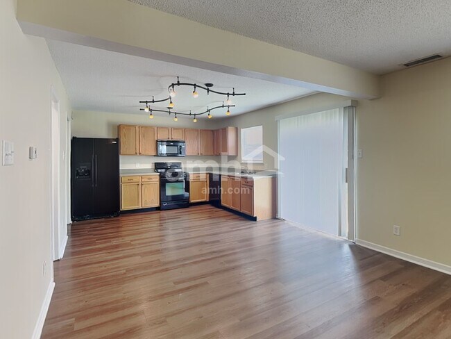 Foto del edificio - 3038 Everbloom Way