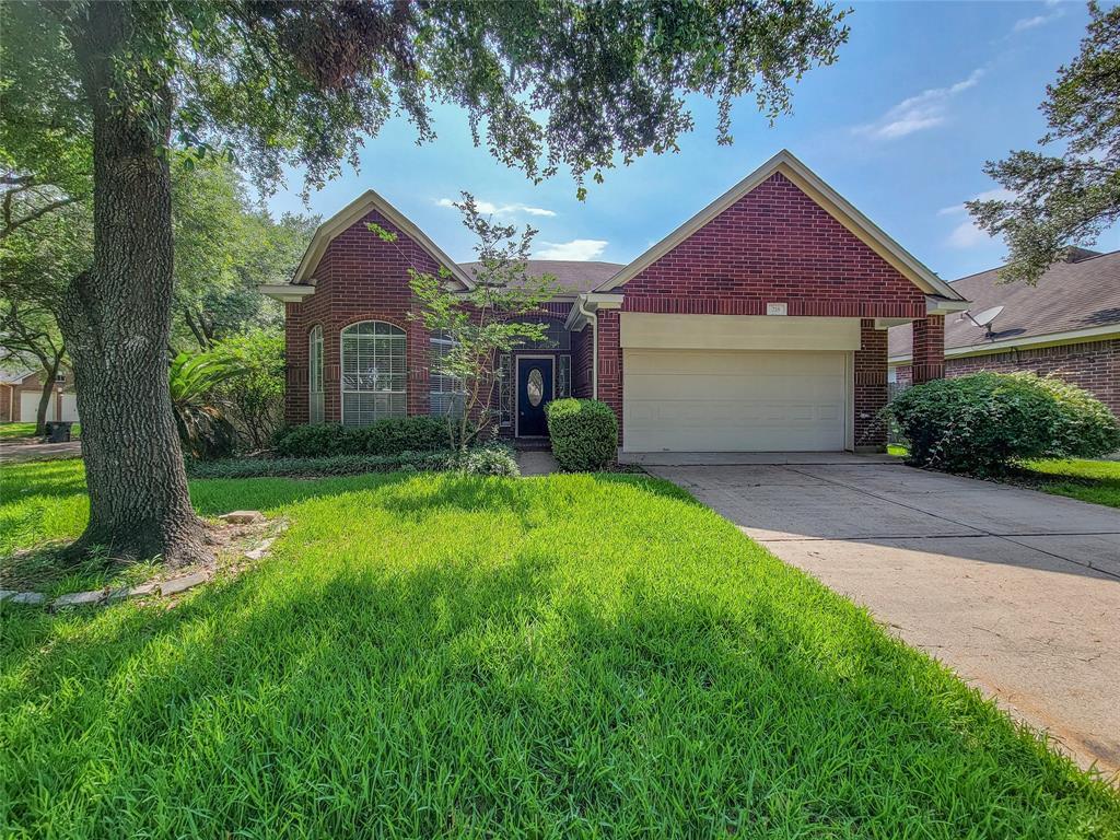 Foto principal - 218 Windrift Ct