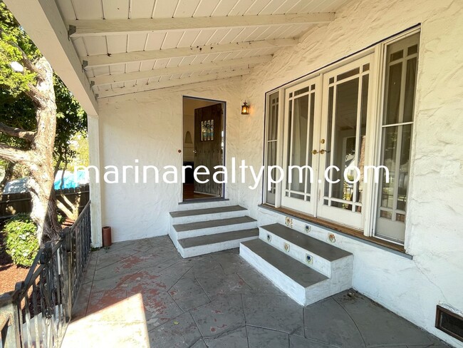 Foto del edificio - Coming Soon! Charming 3 bedroom, 2 bathroom home located in the Vista area near Vallejo High School