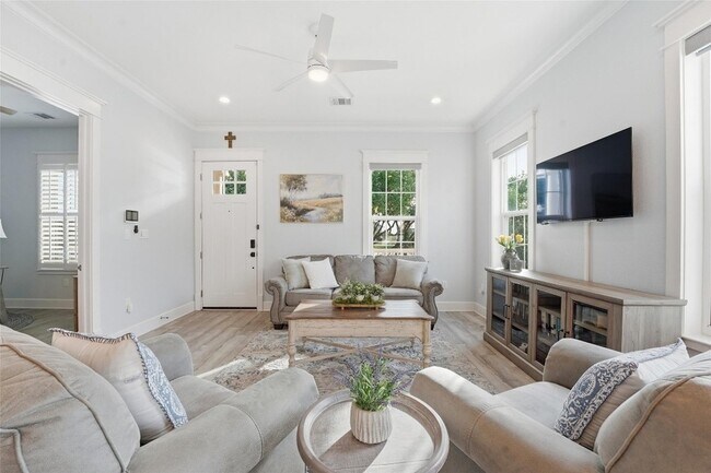 Foto del edificio - 10 Mariner Pass