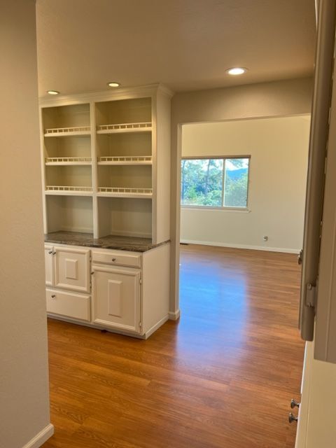 Building Photo - 740 Woodcrest Ln