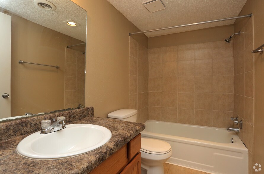 Bathroom Sinks Tulsa regency point apartments rentals - tulsa, ok | apartments Bathroom Sinks Tulsa regency point apartments rentals - tulsa, ok | apartments
