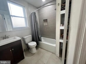 Building Photo - 1725 N 27th St