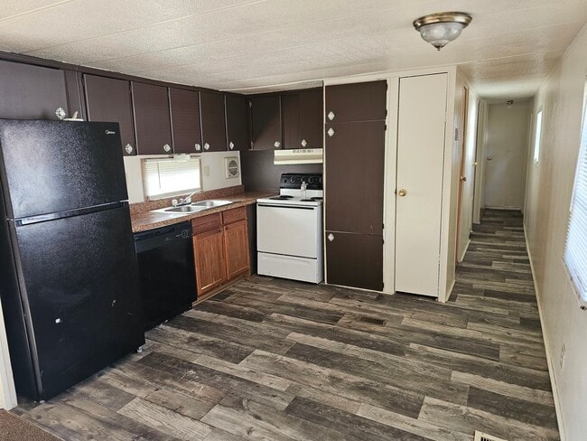 Foto del edificio - 413 Miller St