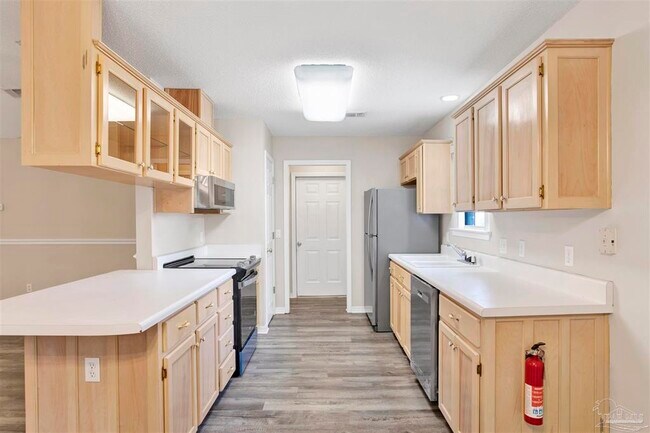 Foto del edificio - 6348 Summer Lakes Ln