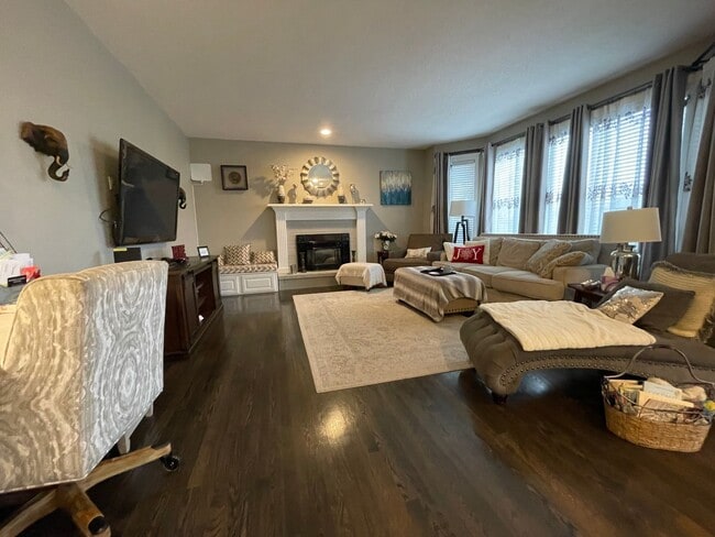 Building Photo - 16680 NW Jupiter Hills Court ~ Outstanding...