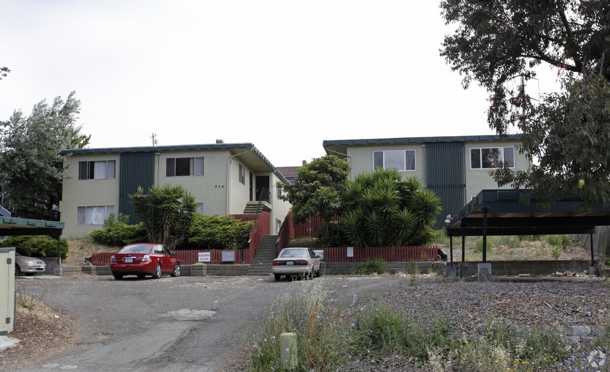 Foto principal - 956-960 Benicia Rd