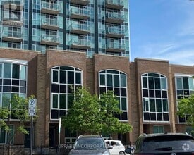 Building Photo - 134-134 York St