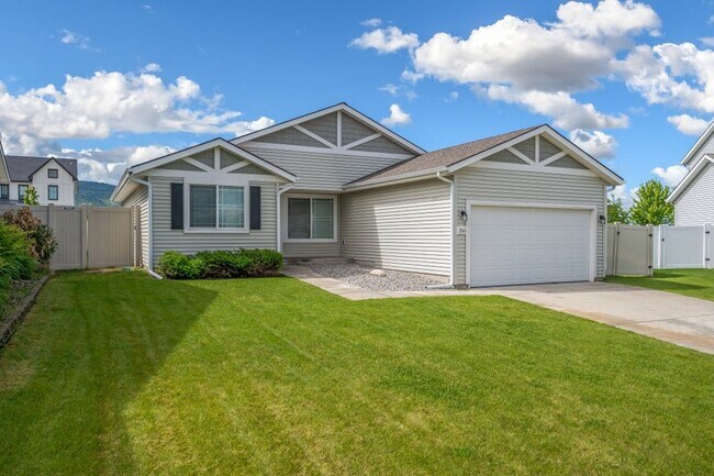 Foto del edificio - Montrose Rancher 3 bed 2 bath