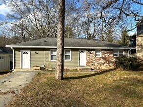 Building Photo - 1545 Gaylor Dr SE