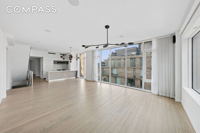 Foto del edificio - 505-513 W 43rd St