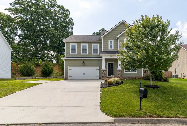Foto del edificio - 1416 Madison Oaks Rd