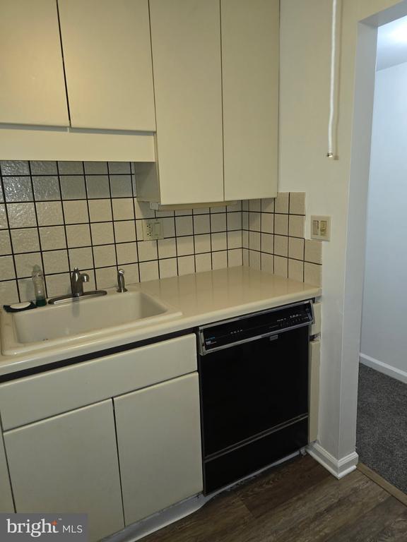 Foto del edificio - 154 Woodstream Dr