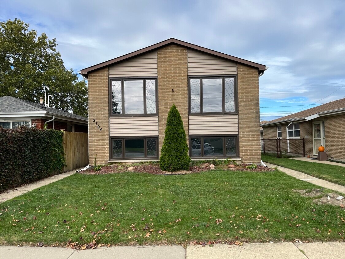 Foto principal - 2704 E 128th St