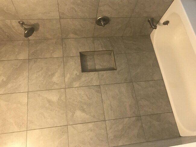 Foto del edificio - 540 W Elm Ave