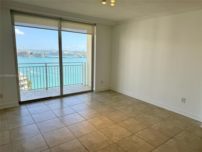 Foto del edificio - 770 Claughton Island Dr