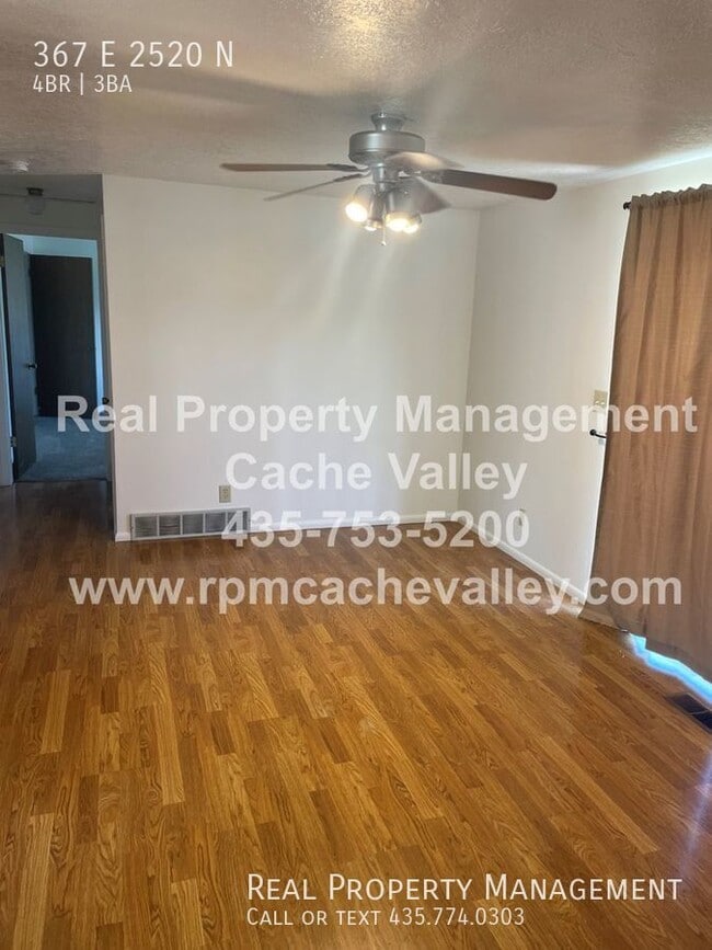 Building Photo - 367 E 2520 N