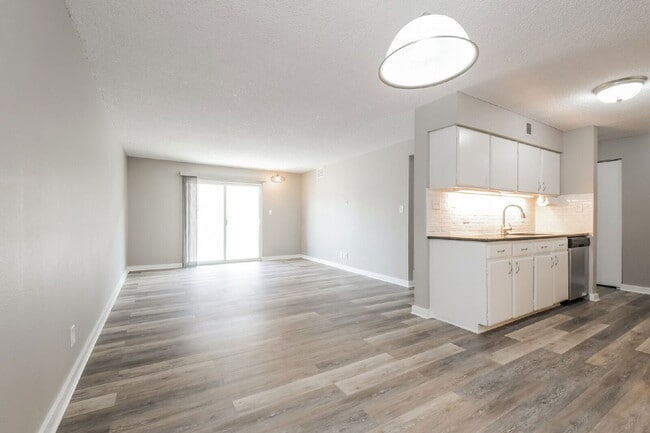 Foto del edificio - 7335 E Quincy Ave
