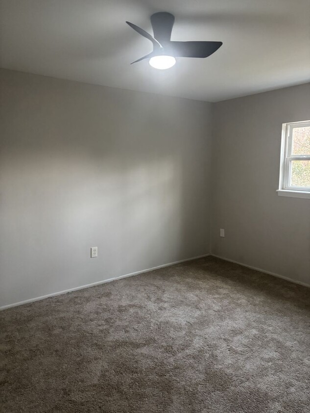 Foto del edificio - Riverhill Beautiful 2 bedroom Condo