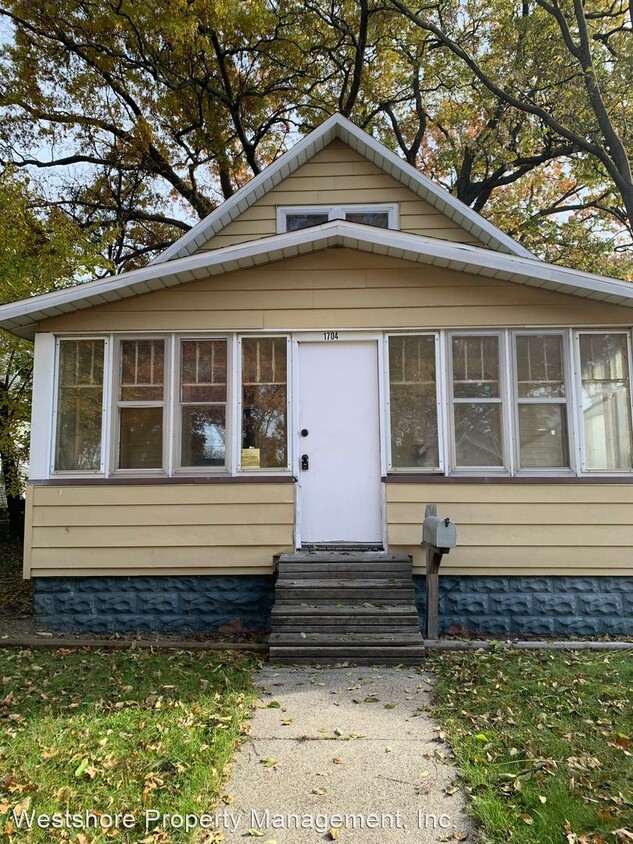 Primary Photo - 3 br, 1 bath House - 1704 Wood St
