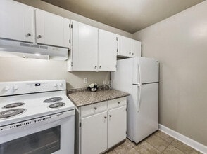 Building Photo - Mill Place Apartments