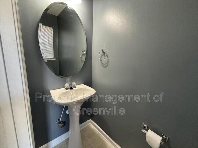 Foto del edificio - 20 Maravista Ave