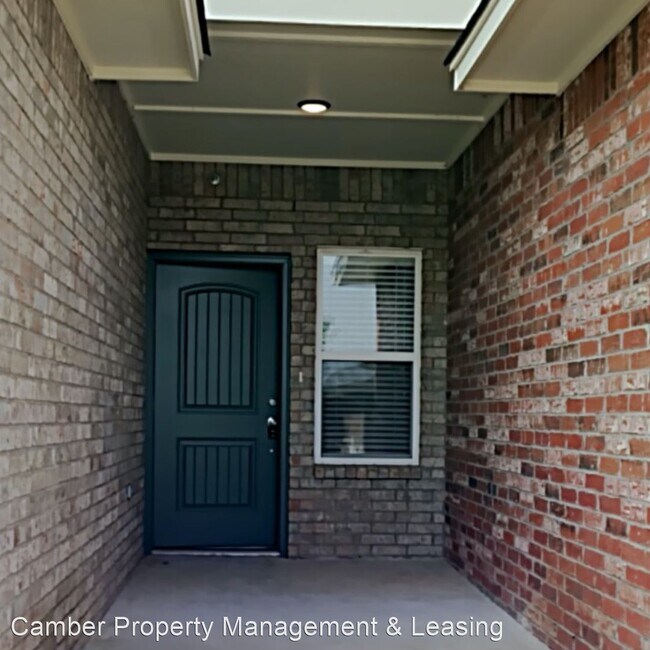Building Photo - 3 br, 2.5 bath House - 778 SW 13th Street