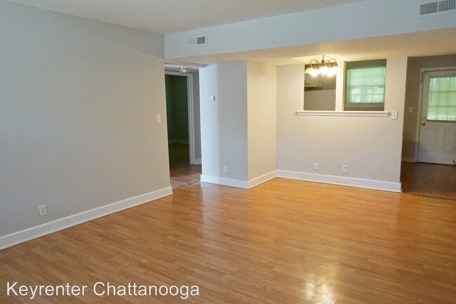 Building Photo - 2717 Folts Dr