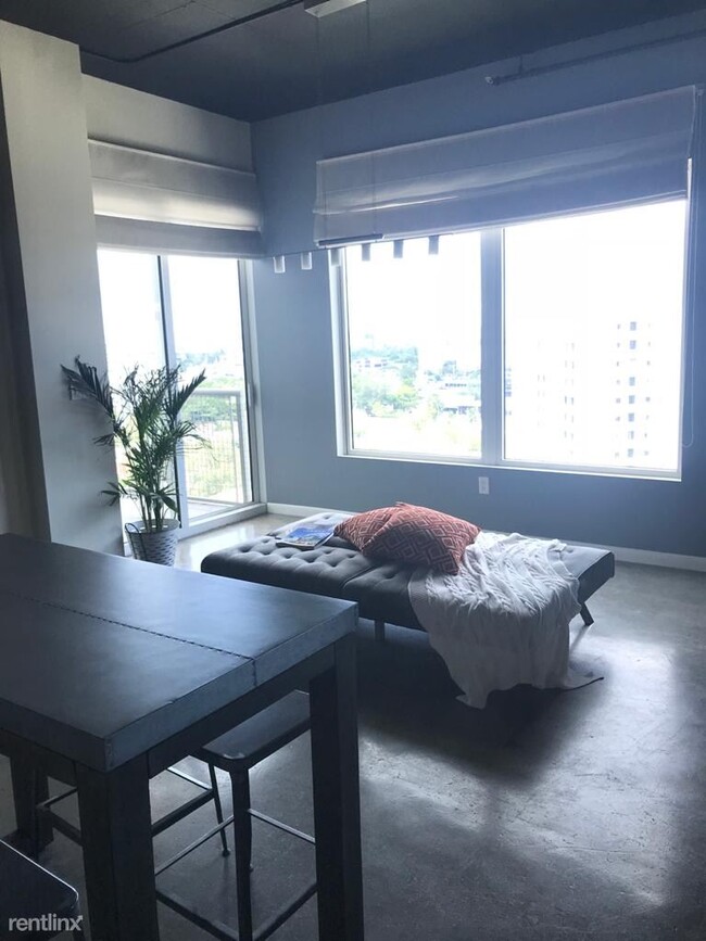 Foto del edificio - 2 br, 2 bath  - NEO LOFT