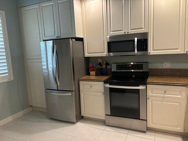 Foto del edificio - 18 Harbour Isle Dr W