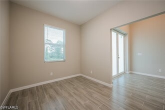 Building Photo - 3204 66th St W